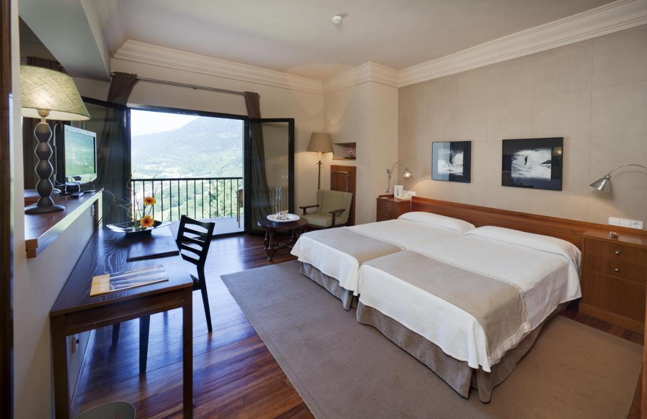 Parador De Vielha Eksteriør bilde